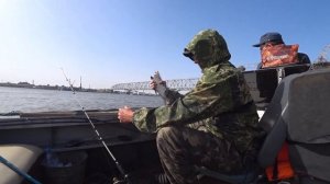 Пошла жара. Рыбалка в Астрахани. Лето 2022