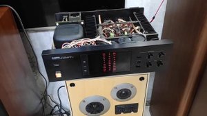 YAMAHA B70