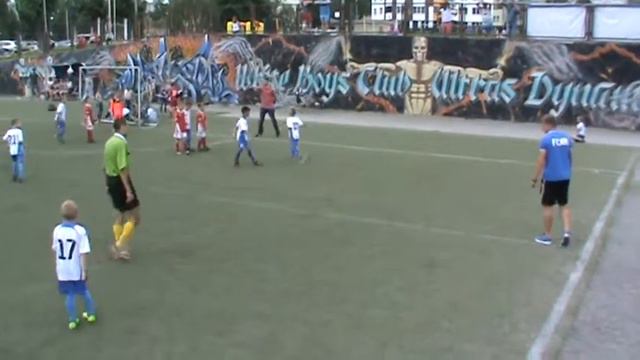 ФК "Восход" 2008-1 Киев - ДЮФК "Ника" Киев (18.06.2016) U-8 1-й тайм смотреть онлайн