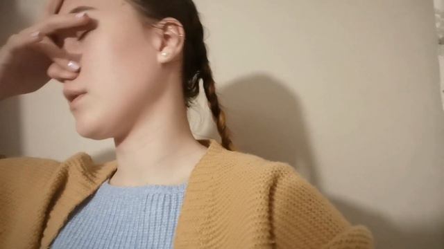 VLOG// 27 апреля/ Вязовлог/ Готовлюсь к поездке в Сочи/ Новый маникюр смотреть онлайн