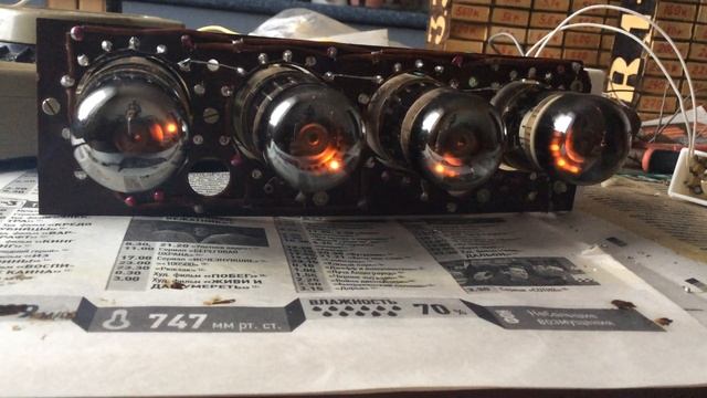 Мастер электроники Николай Дубовицкий собрал счетную декаду на декатронах смотреть онлайн