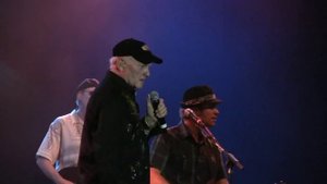 Kokomo - The Beach Boys w/ John Stamos - Universal Mardi Gras