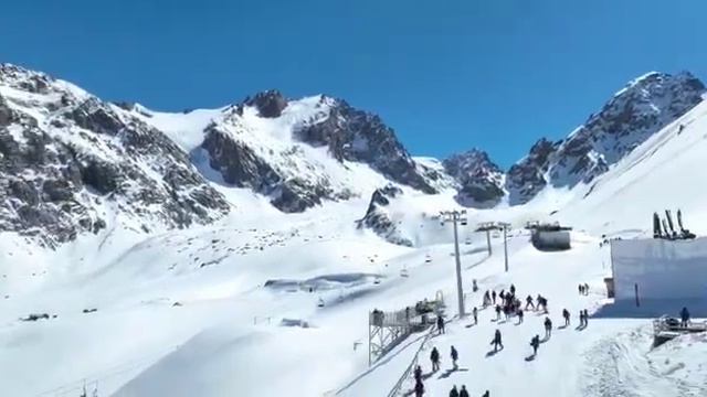 Алматы. Чимбулак. Съёмка дрон. Апрель 2023.
