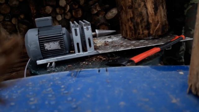 Винтовой дровокол, своими руками (обзор) смотреть онлайн