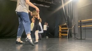 Наши первые шаги в хореографии! Основы классического и народного танца для детей 3-5 лет