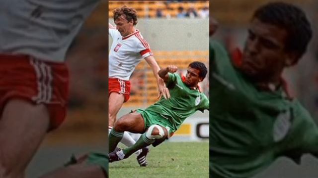 لاعب المنتخب المغربي السابق(عزيز بودربالة)Aziz Bouderbala🇲🇦