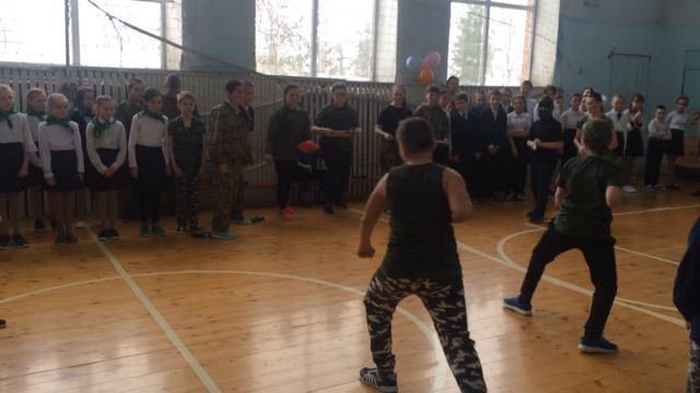 День Защитников Отечества. Визитка "Спецназ" смотреть онлайн