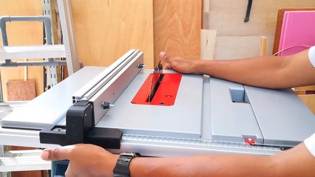 Bosch Cordless Table Saw || GTS 18v-216 || Cordless Table Saw Pertama Dari Bosch смотреть онлайн
