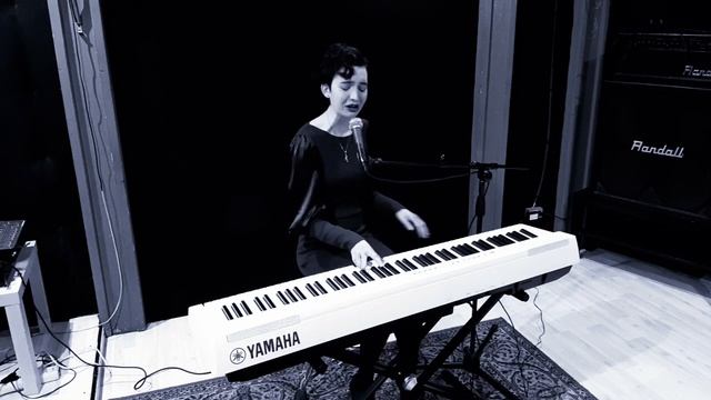 Ballad Of Sun — APOLIYA смотреть онлайн