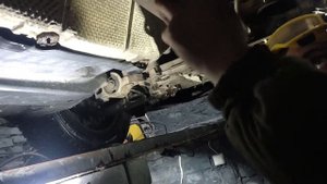 удалили (катализатор) железную сетку после рукожопов? Volkswagen Touran 1,6л такого я еще не видел