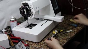 Janome 500E замена рамки игловодителя