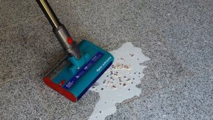 Dyson V15s Detect Submarine Test - Ein original Dyson Wischaufsatz? Kann der was?