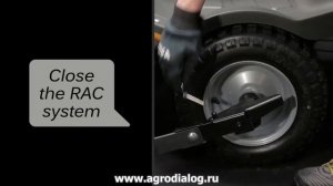 Садовые райдеры Stiga Park – установка ножа отвала