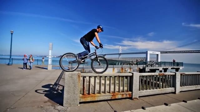 Паркур на велосипедах. Вело триал. смотреть онлайн