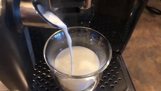 Philips 3200 LatteGo Espresso Machine - How To Make Espresso, Cappuccino смотреть онлайн