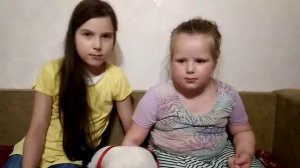 У Алинки выпал первый зубик. Ждём зубную фею