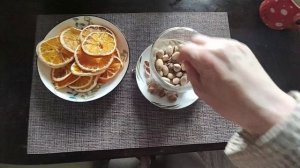 Как есть фисташки