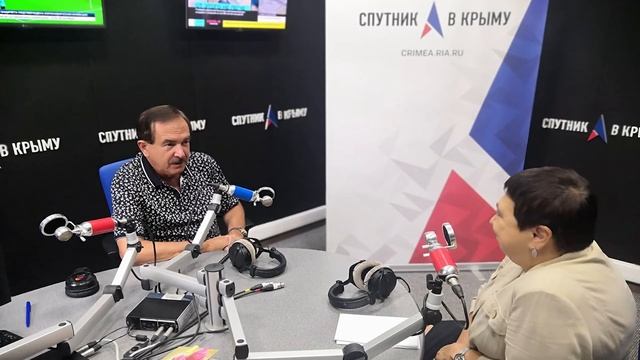От и до на радио Спутник в Крыму с Б. Левиным эфир от 05.10.2020.