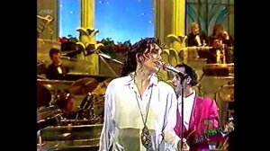 Matia Bazar - Piccoli giganti - Sanremo 1992  live remaster VHS