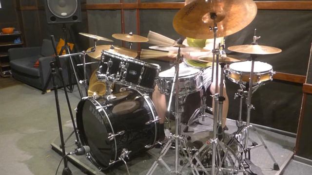 Смирнов Олег 38 лет, г.Москва, авторская композиция "Element 1" смотреть онлайн