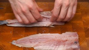 Вкуснейшая солёная селедка в домашних условиях! Селедка по-корейски