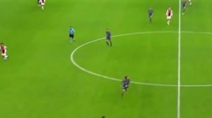 САМЫЕ НЕВЕРОЯТНЫЕ КРАСНЫЕ КАРТОЧКИ В ФУТБОЛЕ