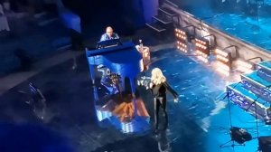 Bonnie Tyler & Desmond Child - Hide Your Heart (Odeon of Herodes Atticus, Athens, Greece)