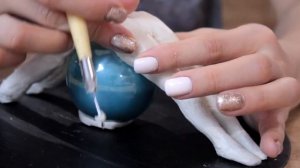 Лепка из скульптурного пластилина/ Девушка на шаре