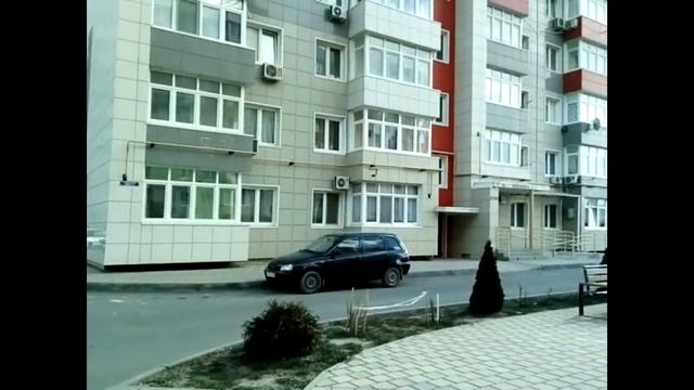 Анапа Идём от ТРЦ Красная Площадь до Восточного рынка. смотреть онлайн