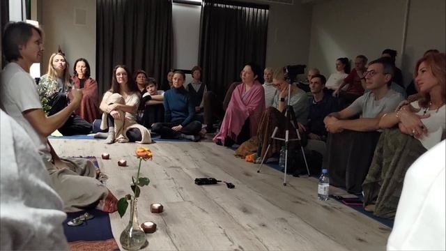 Сатсанг с Сумираном в Москве 15.11.2022 смотреть онлайн