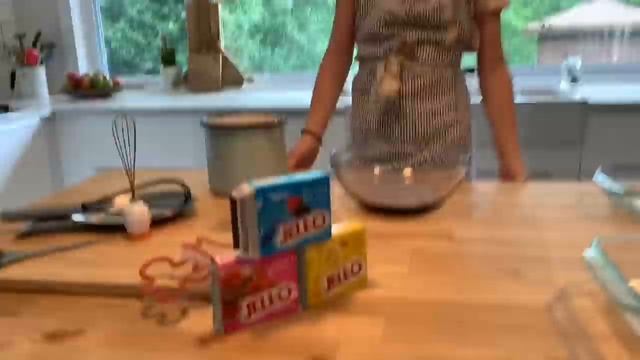 Big Red’S Kitchen Creation- Jell-O Jiggler Edition смотреть онлайн