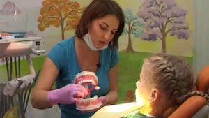 Лечим зубки с Евгенией Смотриной, врачом детской стоматологии "Бобрёнок"