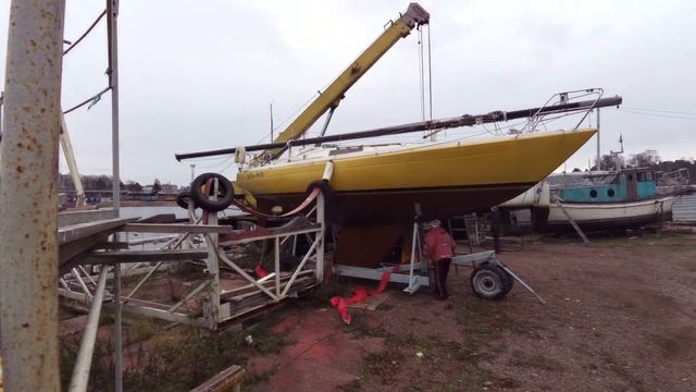 Подъём двух яхт смотреть онлайн