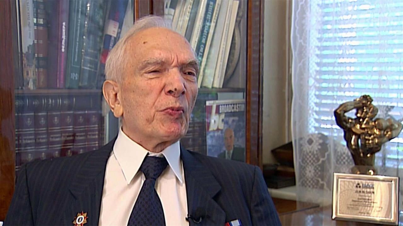 Сегодня исполнилось 100 лет советскому журналисту, переводчику, дипломату Энверу Мамедову