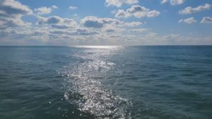Спокойное Море и расслабляющий Шум Волн
Calm Sea and Relaxing Sound of Waves