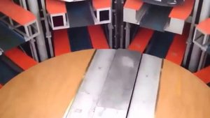 Подземная парковка в Китае  Underground car park in China