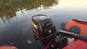 Первый запуск Лодочного мотора Suzuki 9.9as на лодке Solar380k