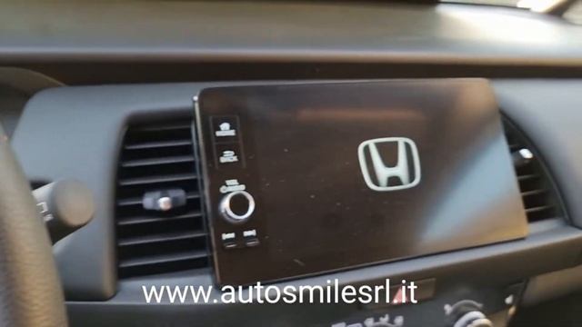 HONDA Jazz 1.5 i-MMD HYBRID Elegance eCVT / Colore PREMIUM SUNLIGHT WHITE MET / Ibrida