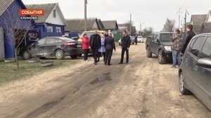 Жители поселка Климово приходят в себя после обстрела ВСУ