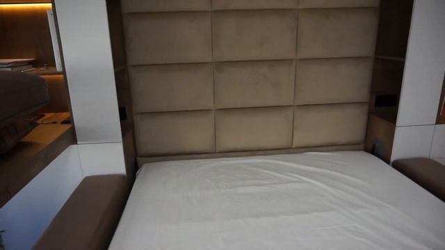 Механизм для шкафа кровати с поворотно откидной опорой