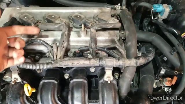 Клапан вентиляции картерных газов КВКГ Toyota Raum. смотреть онлайн