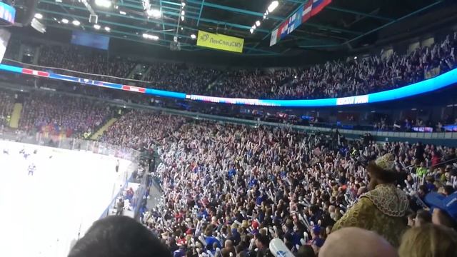 Невероятное зрелище!!! Трибуны хоккея!!! смотреть онлайн