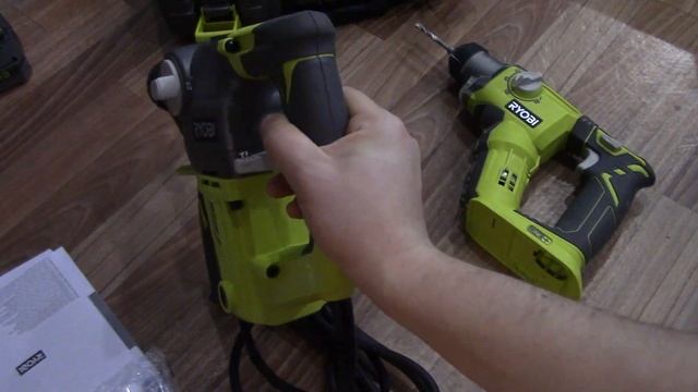 Перфоратор электрический Ryobi RSDS1050 смотреть онлайн