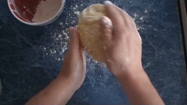 Рецепт: Луковые булочки из журнала "Люблю готовить"