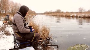 ФИДЕРНАЯ РЫБАЛКА 2022. Ловля на ФИДЕР ЗИМОЙ! Крупная ПЛОТВА!