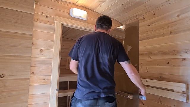 Баня-ферма из кедра и лиственницы толщиной 53мм 4метра с боковым входом, печь для русской парной! смотреть онлайн