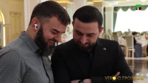 ЧТО ДАЕТ ЧЕЛОВЕКУ ДРУЖБА:) УЗНАЕМ У ЛУЧШИХ ДРУЗЕЙ - ЗУБАЙРА БАЙРАКОВ И МАГОМЕД ХАДИСОВ