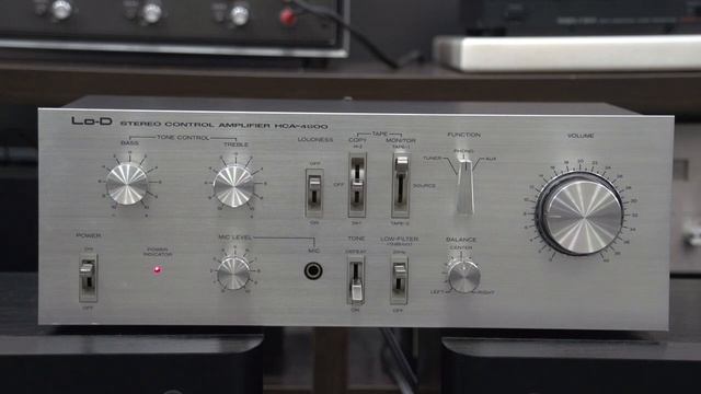 Lo-D HCA-4500 ￥25,000(1977年発売) предварительный усилитель. смотреть онлайн