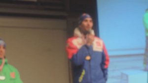 Мартен Фуркад поёт "Марсельезу"