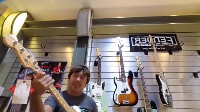 Fender Mexico Jazz Bass. смотреть онлайн